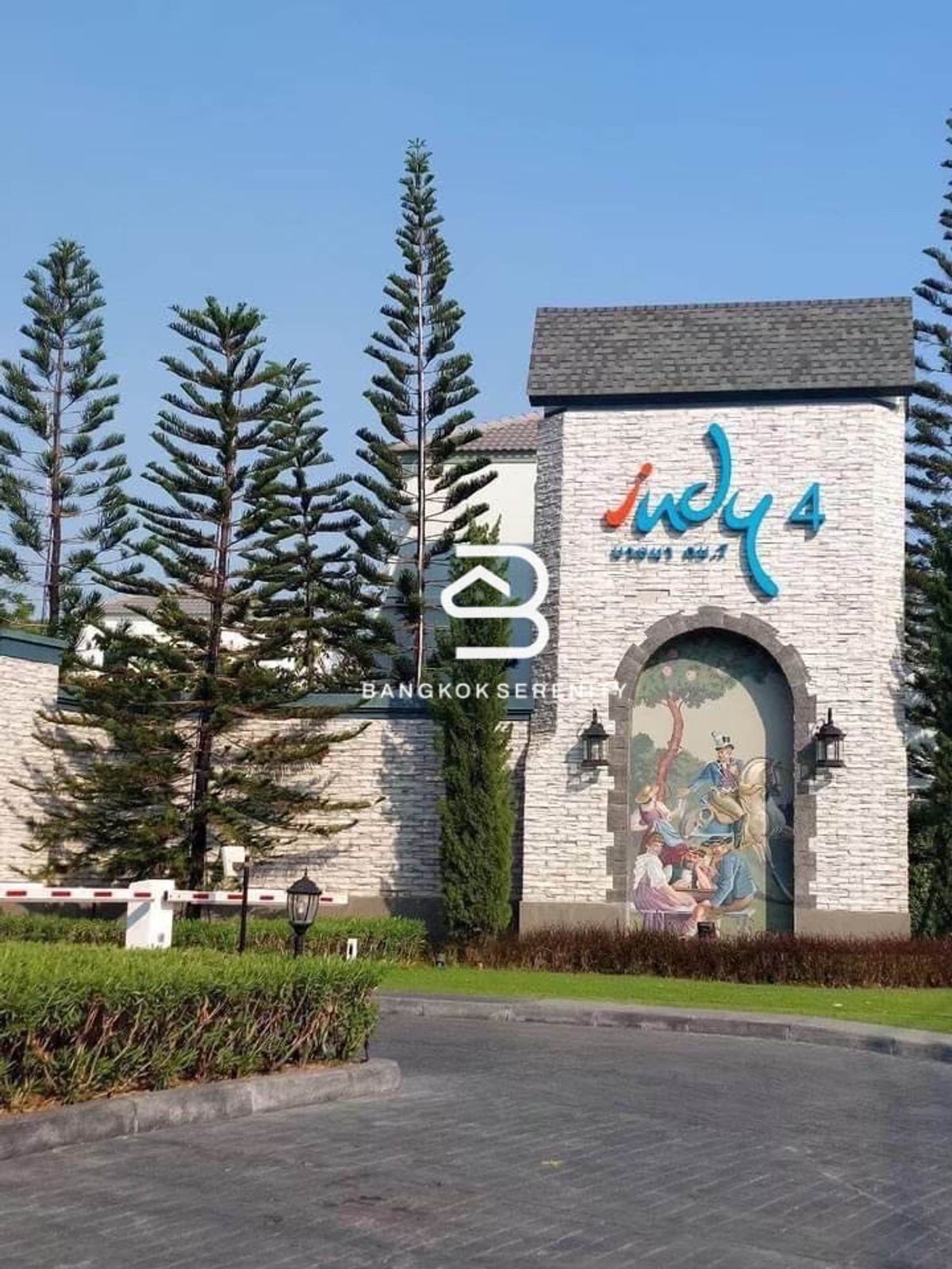 ให้เช่าทาวน์โฮมบางนา แบริ่ง ลาซาล : Indy 4 Bangna Km.7 For rent