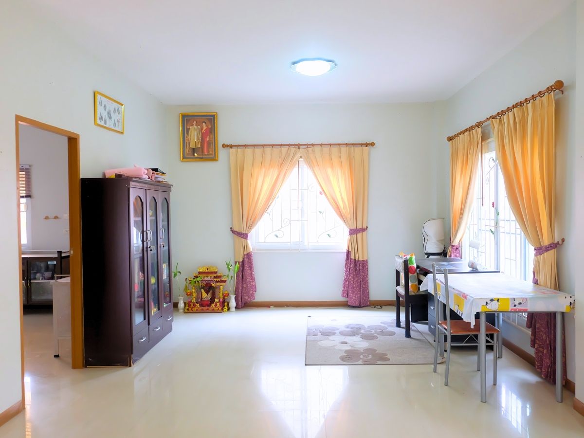 HouseSriracha Laem Chabang Ban Bueng : 2-storey detached house for sale, Natthawadi 2 Project, Sriracha detached house Near Sriracha Tiger Zoo