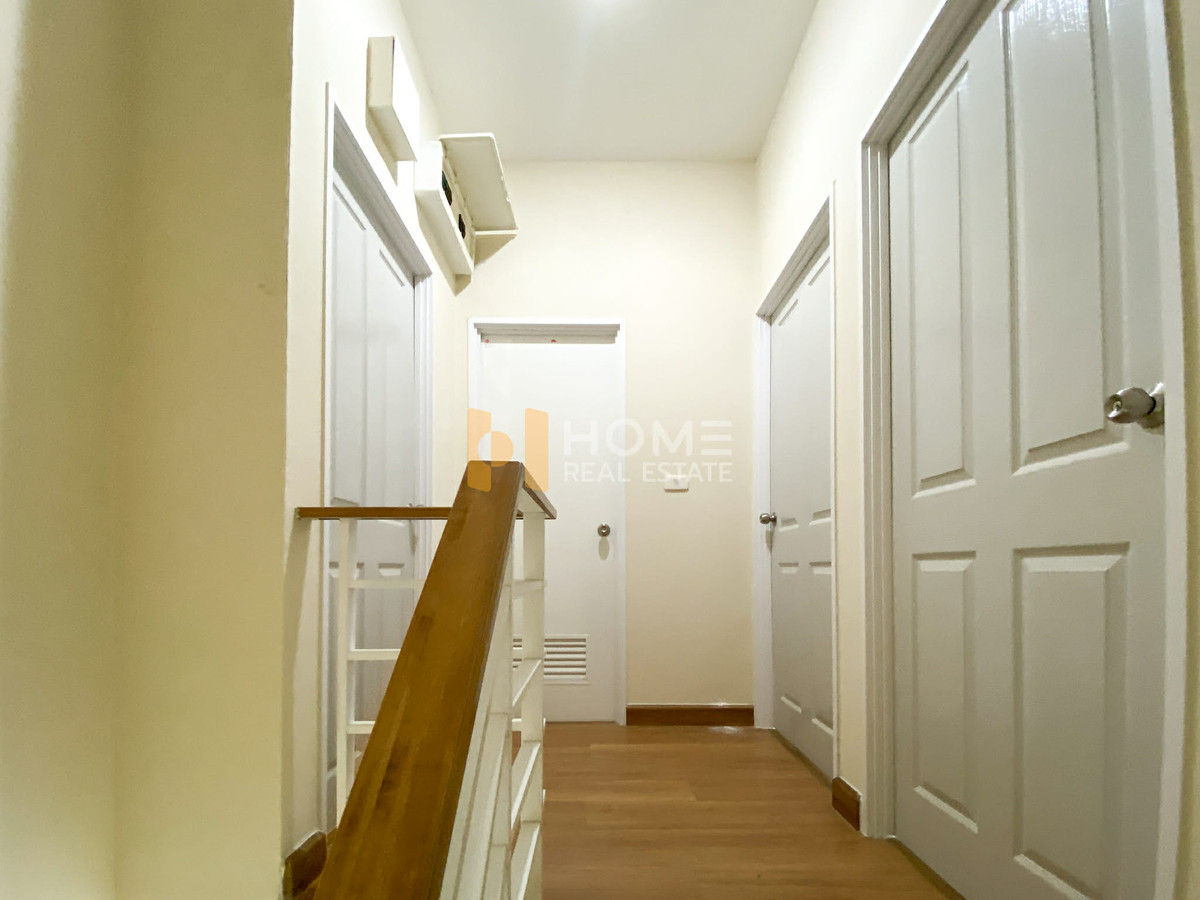 ขายทาวน์โฮมท่าพระ ตลาดพลู วุฒากาศ : โกลเด้น ทาวน์ สาทร / 4 ห้องนอน (ขาย), Golden Town Sathorn / 4 Bedrooms (FOR SALE) BALL004 