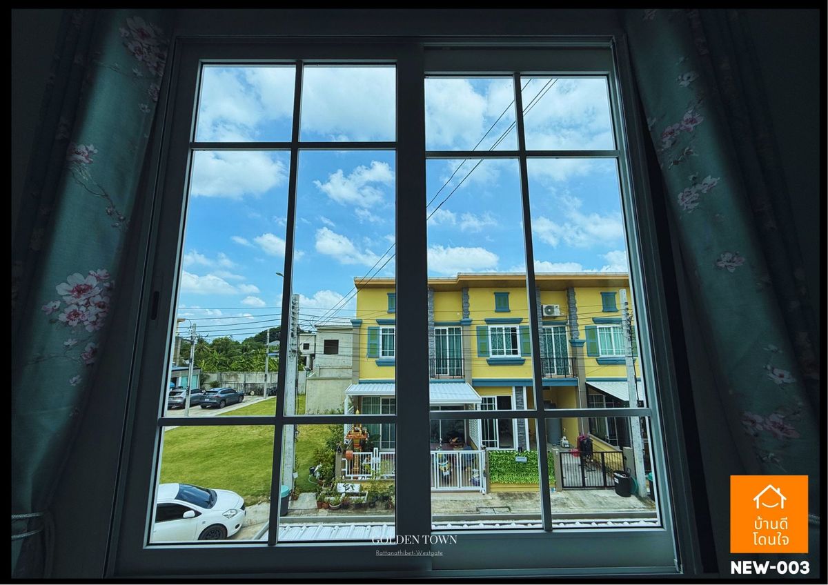 For SaleTownhomeNonthaburi, Bang Yai, Bangbuathong : Golden Town Rattanathibet-Westgate Townhome (17.6 sq wah) 3 bedrooms, 2 bathrooms, corner unit, extended kitchen, fully furnished