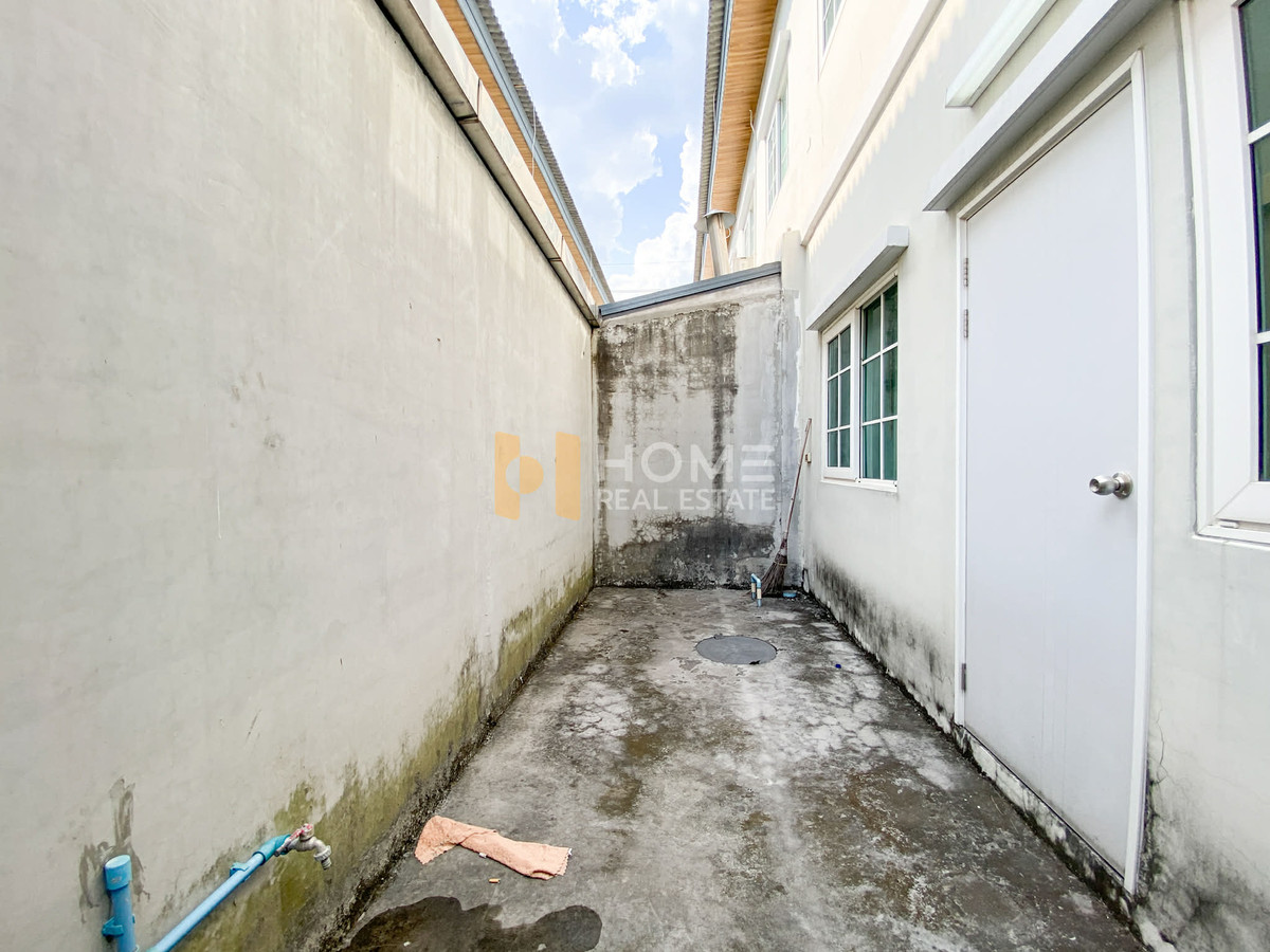 ขายทาวน์โฮมท่าพระ ตลาดพลู วุฒากาศ : โกลเด้น ทาวน์ สาทร / 4 ห้องนอน (ขาย), Golden Town Sathorn / 4 Bedrooms (FOR SALE) BALL004 