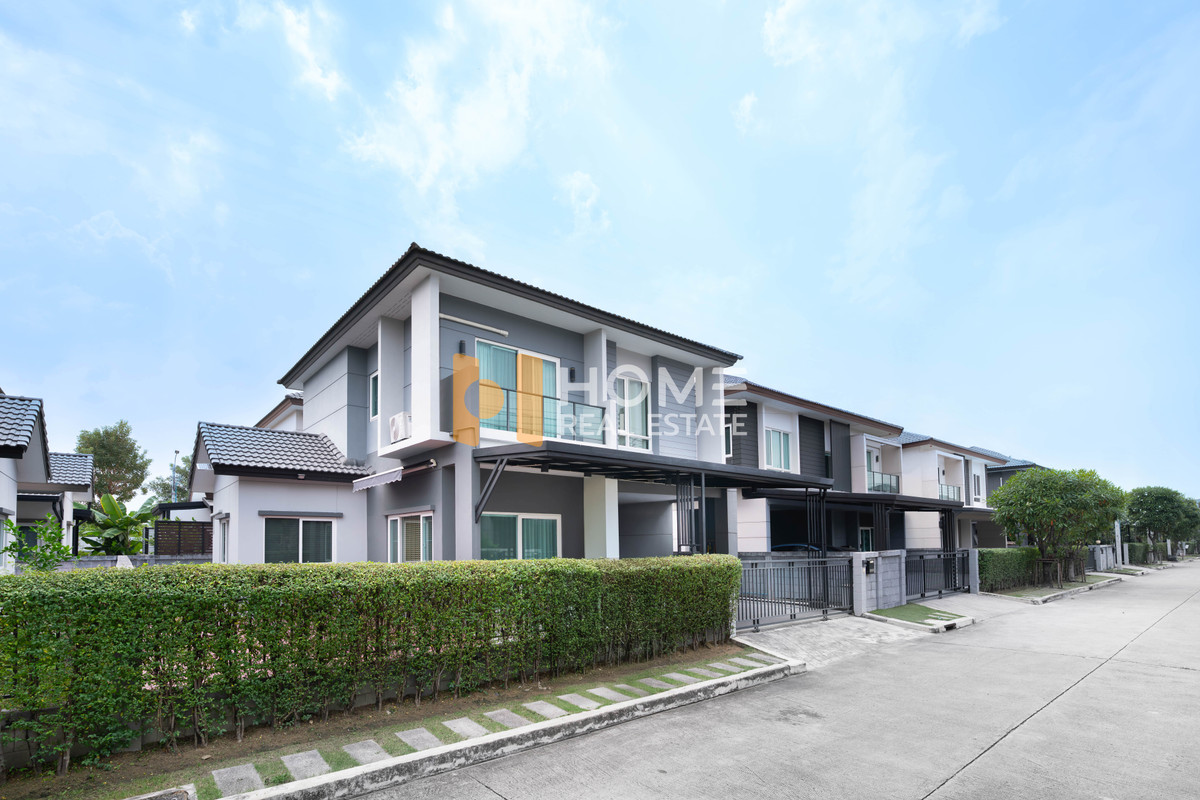 ขายบ้านบางแค เพชรเกษม : บ้านเดี่ยวคุณภาพ✨ ราคาที่ดีที่สุดของย่านนี้🏡 เซนโทร สาทร - กัลปพฤกษ์ / 4 ห้องนอน (ขาย), Centro Sathorn - Kallapaphruek / 4 Bedrooms (FOR SALE) BALL010