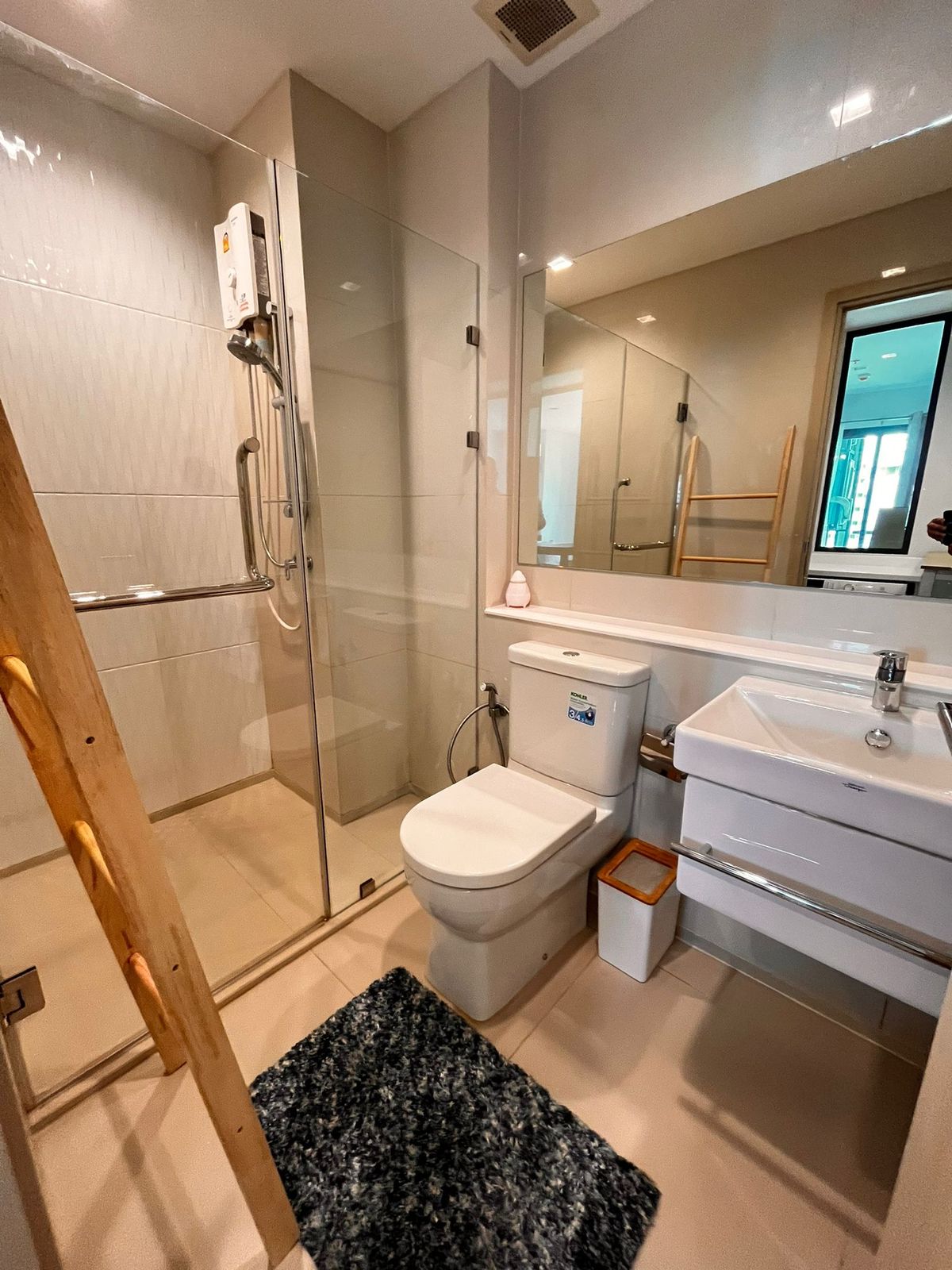 ให้เช่าคอนโดวิทยุ ชิดลม หลังสวน : ให้เช่า คอนโด Life One Wireless ทำเลหรูติดถนนวิทยุ