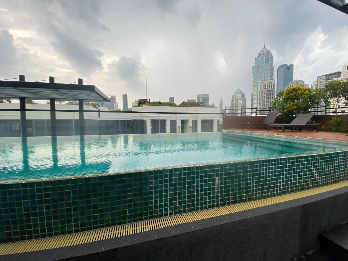 For RentCondoWitthayu, Chidlom, Langsuan, Ploenchit : 🔥Urgent Rental🔥 Socio Ruamrudee, beautiful room, fully furnished, ready to move in.