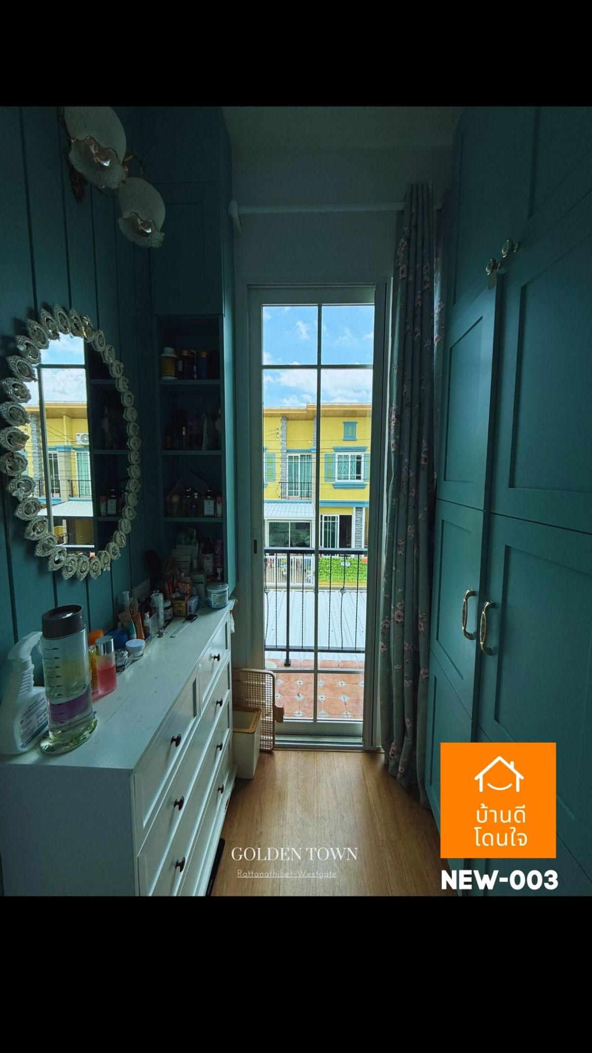 For SaleTownhomeNonthaburi, Bang Yai, Bangbuathong : Golden Town Rattanathibet-Westgate Townhome (17.6 sq wah) 3 bedrooms, 2 bathrooms, corner unit, extended kitchen, fully furnished