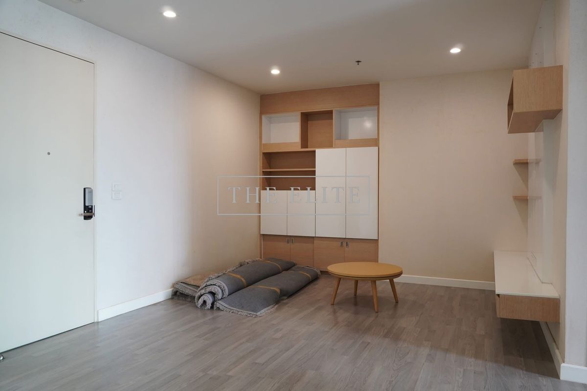 ขายคอนโดวงเวียนใหญ่ เจริญนคร : ✨ คอนโดพรีเมียมติดรถไฟฟ้า ราคาดีสุดในตลาดตอนนี้ The Room BTS Wongwianyai 💯