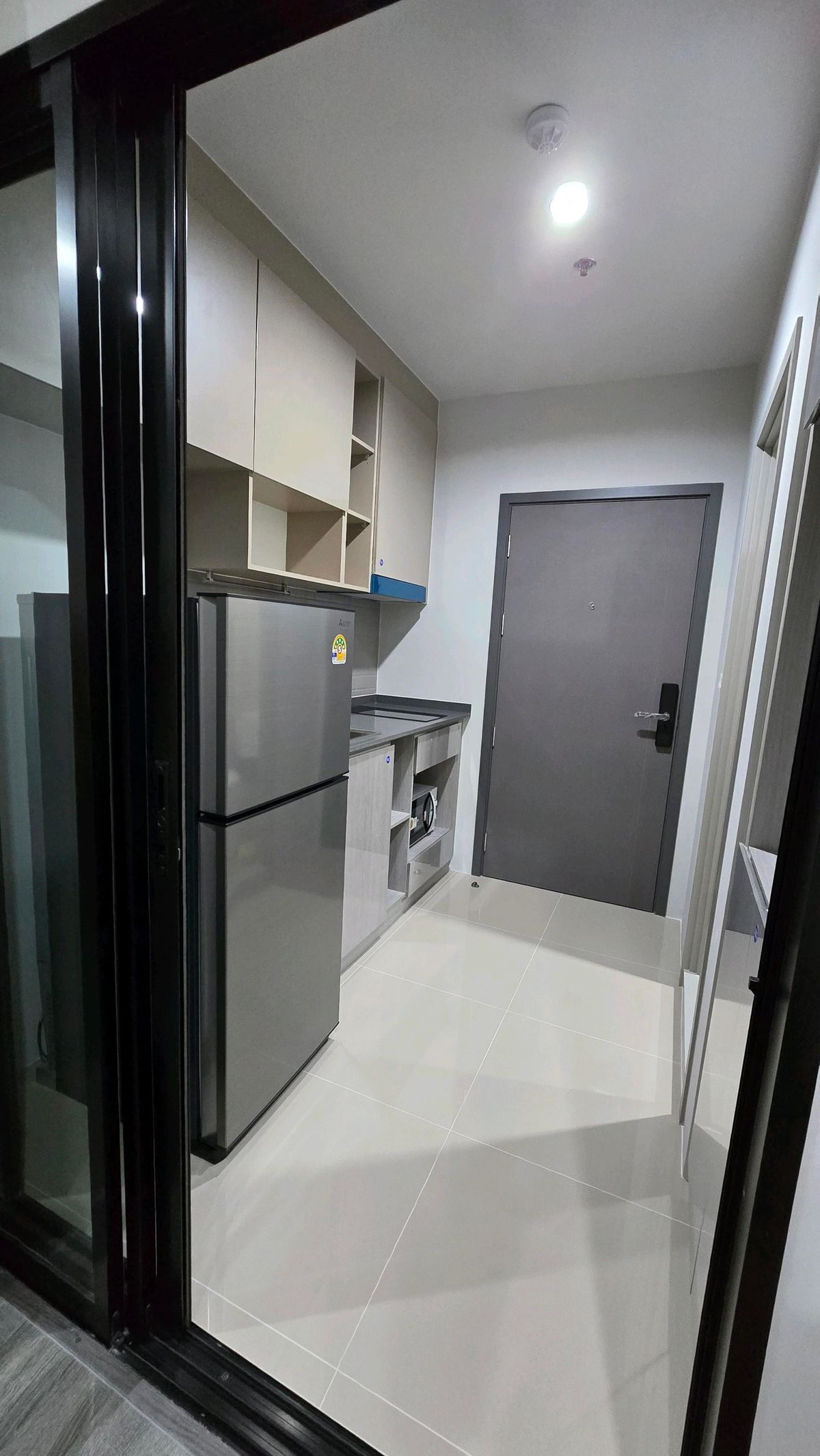 ให้เช่าคอนโดเสรีไทย-นิด้า : ให้เช่าคอนโดใหม่ ชั้นสูง วิวสวย