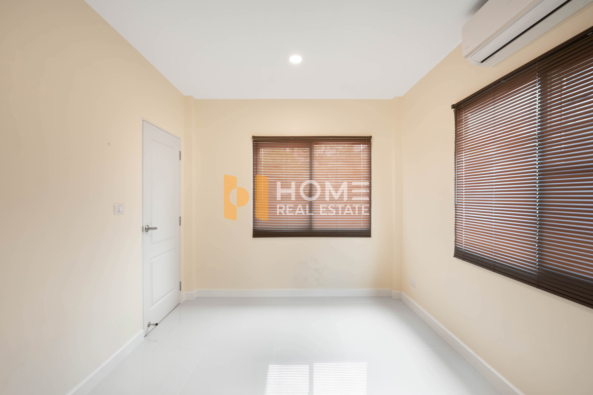 ขายบ้านบางแค เพชรเกษม : บ้านเดี่ยวคุณภาพ✨ ราคาที่ดีที่สุดของย่านนี้🏡 เซนโทร สาทร - กัลปพฤกษ์ / 4 ห้องนอน (ขาย), Centro Sathorn - Kallapaphruek / 4 Bedrooms (FOR SALE) BALL010