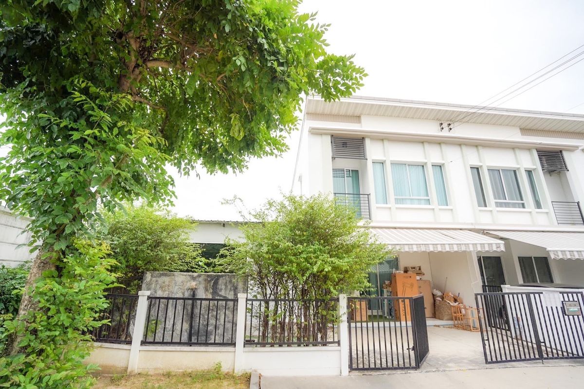 ขายทาวน์โฮมนวมินทร์ รามอินทรา : พลีโน่ วงแหวน - รามอินทรา / 3 ห้องนอน (ขาย), Pleno Wongwaen - Ramintra 3 Bedrooms (FOR SALE) PINP017