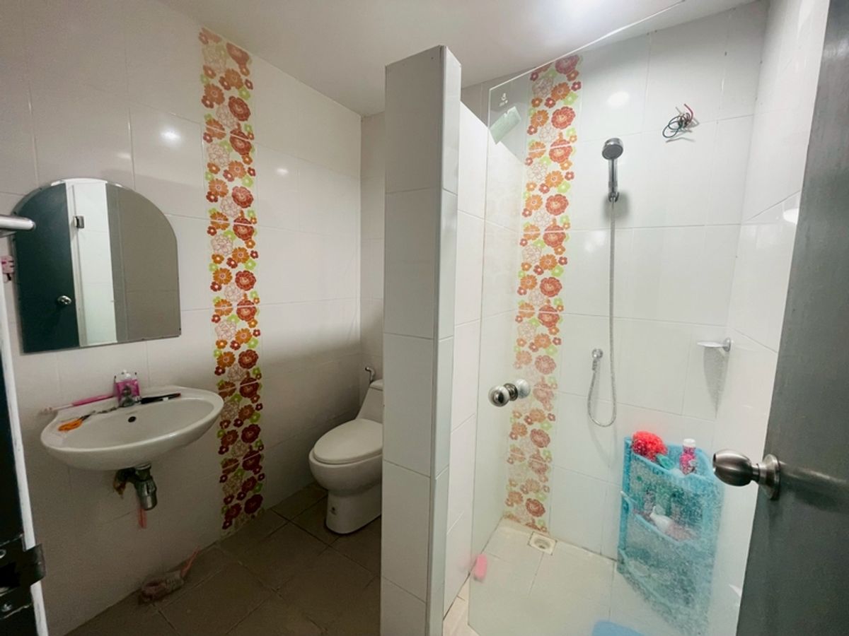 ขายทาวน์โฮมพระราม 2 บางขุนเทียน : ขายทาวเฮาส์ 2 ชั้น 22.5 ตรว. ซอย 8 หมู่บ้านสินทวีเทียนทะเล2 ใกล้เซ็นทรัลพระราม2