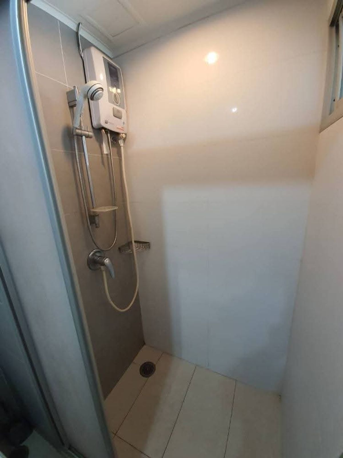 For RentCondoKhlongtoei, Kluaynamthai : For rent ✨ Lumpini Place Rama 4 - Kluaynamthai ✨ Fully furnished and equipped, near BTS Ekkamai