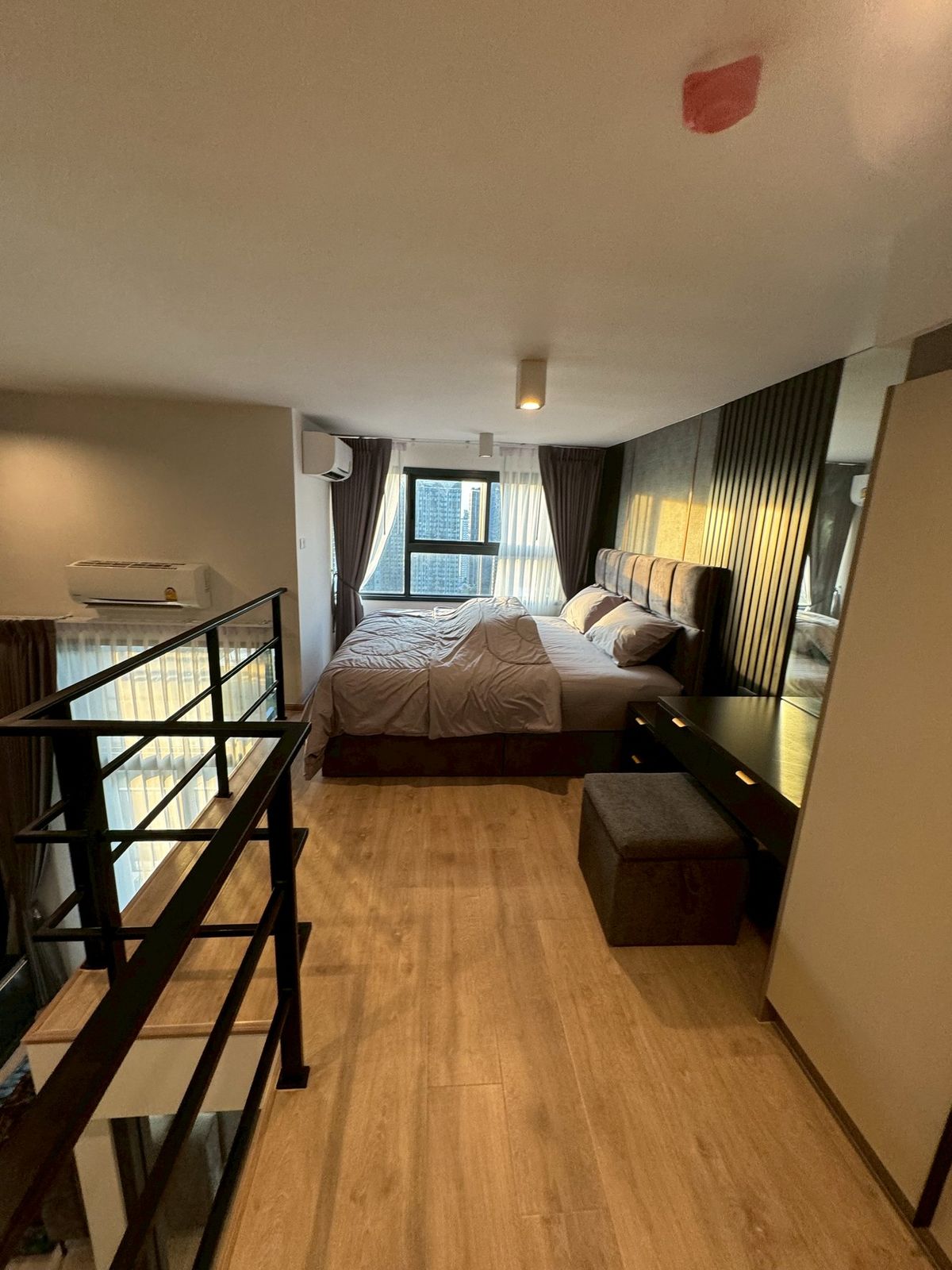 ให้เช่าคอนโดพระราม 9 เพชรบุรีตัดใหม่ RCA : (for rent) Ideo Rama 9-Asoke ห้อง Hybrid ใกล้ MRT พระราม 9