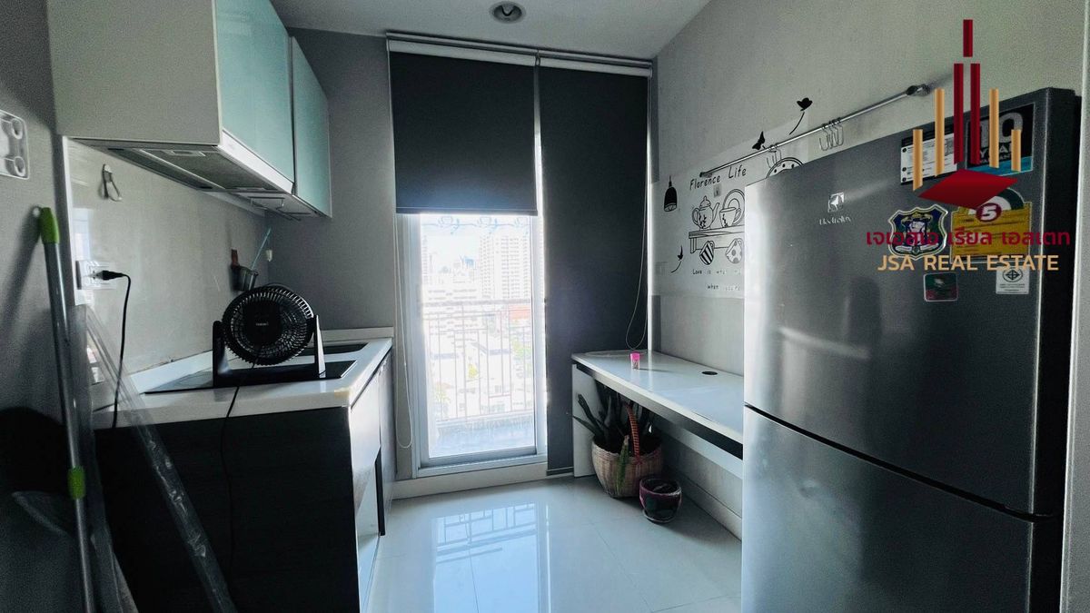 ขายคอนโดสาทร นราธิวาส : ✨ For Sale: Centric Sathorn - St.Louis Condo ✨  💰 Only 4,400,000 THB