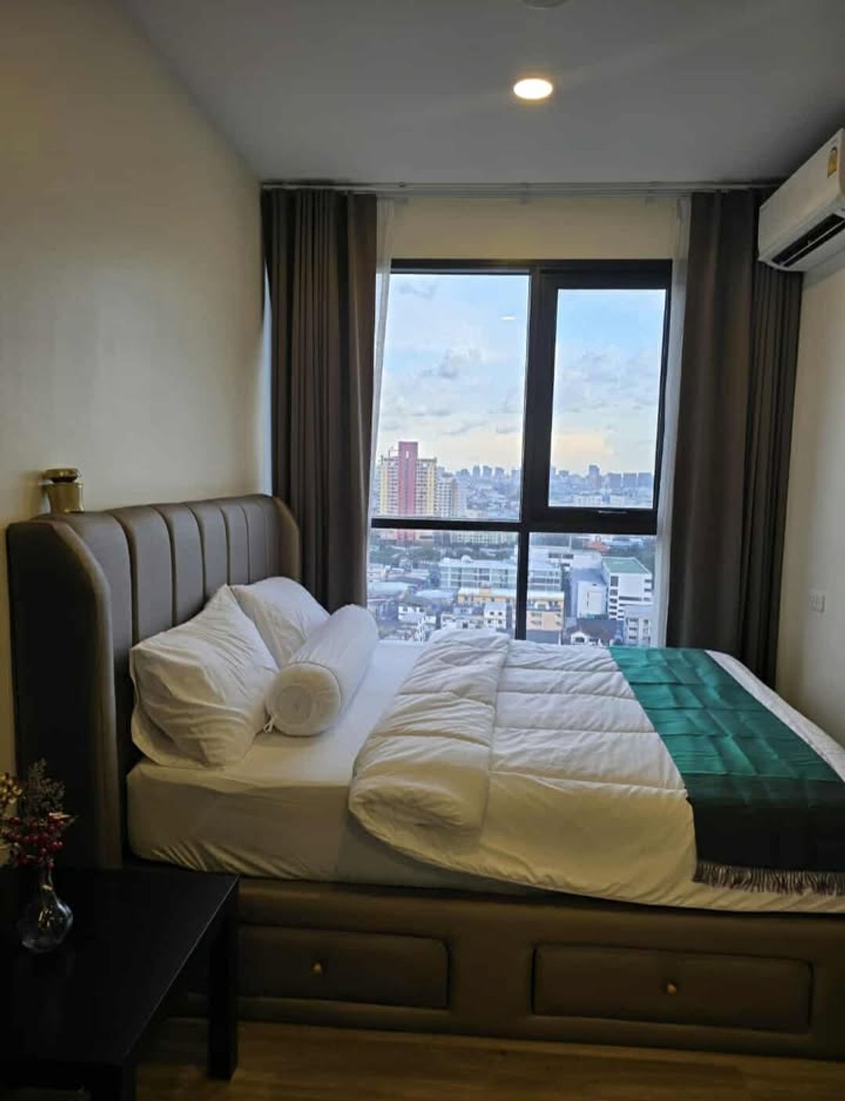 ให้เช่าคอนโดรัชดา ห้วยขวาง : (for rent) THE STAGE Mindscape Ratchada-Huai Khwang ใกล้รถไฟฟ้า MRT ห้วยขวาง