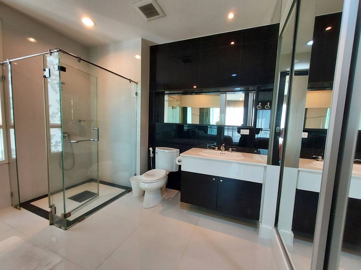 ให้เช่าคอนโดวิทยุ ชิดลม หลังสวน : (ต่อรองได้) The Address Chidlom 1Bedroom 56 sq.m. Fully Furnished  