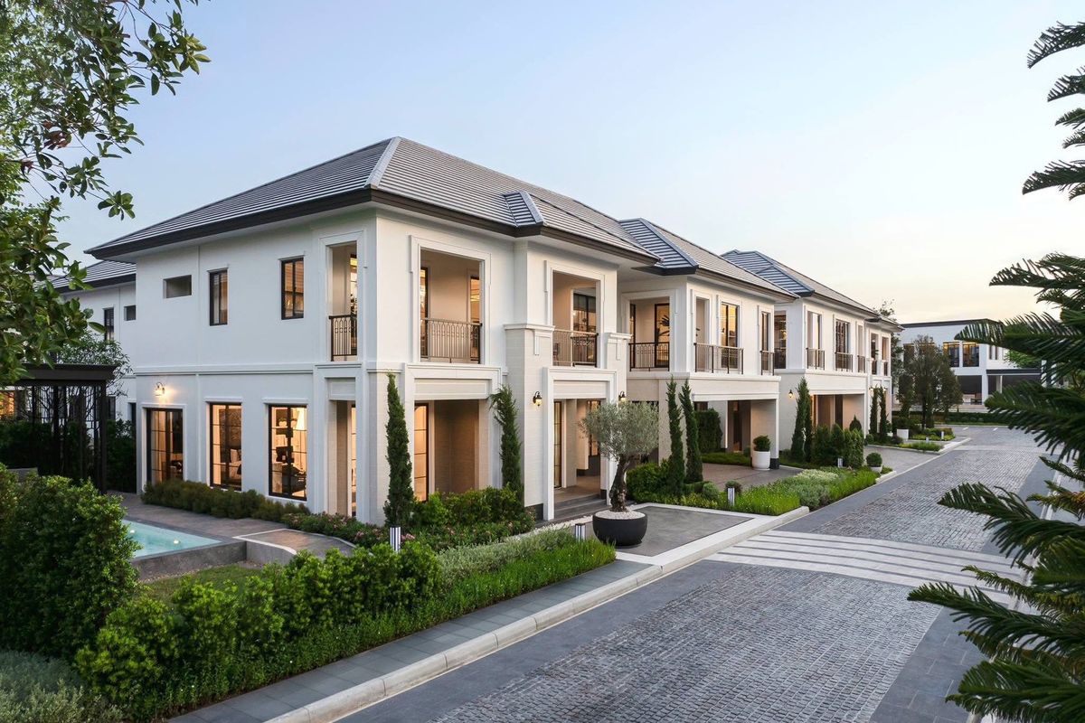 ขายบ้านนวมินทร์ รามอินทรา : The Palm Residences Watcharapol  HP0225