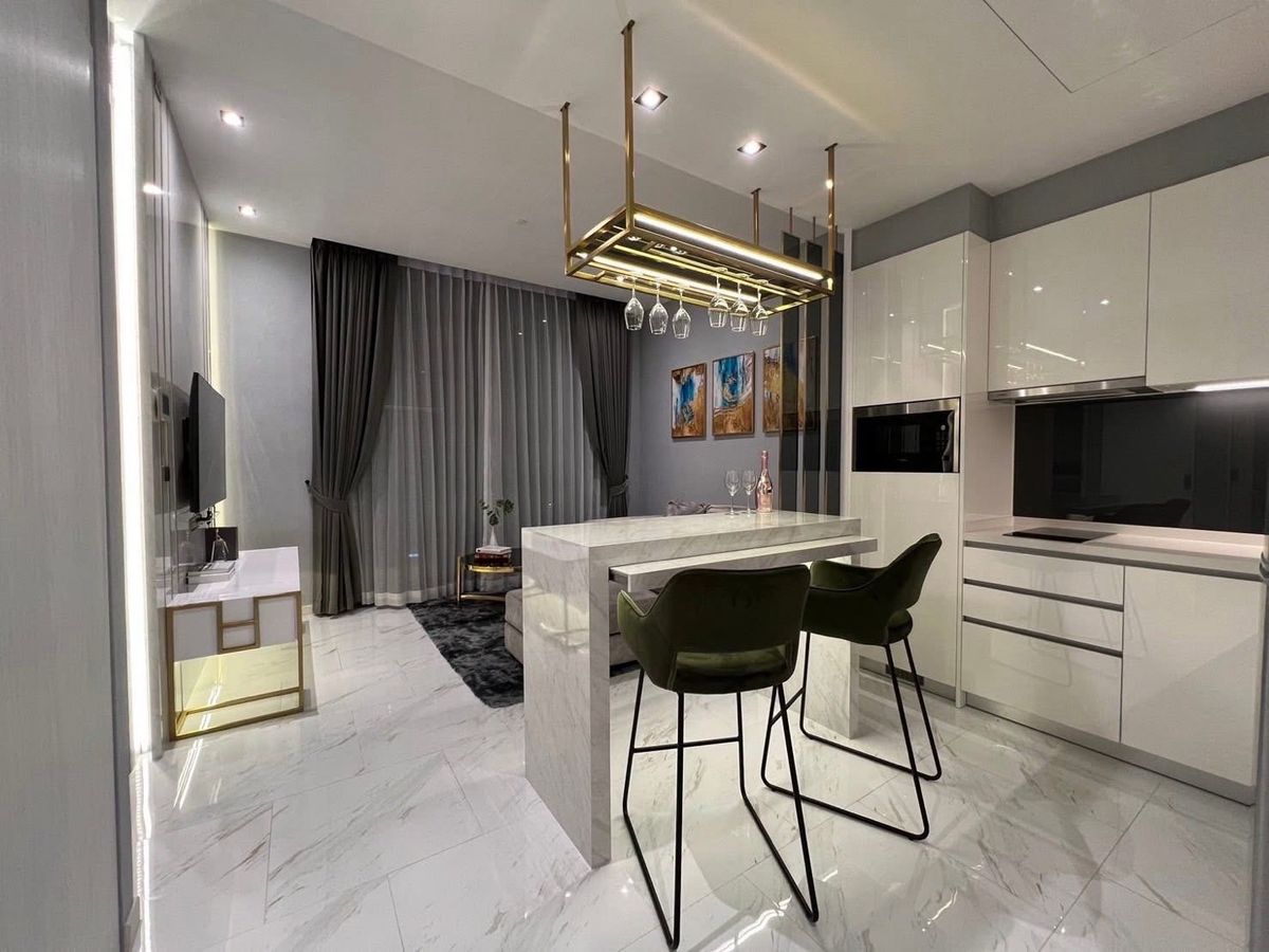 ให้เช่าคอนโดพระราม 3 สาธุประดิษฐ์ : River View Canapaya riverfront 1bed 1bath 45 Sq.m Luxury Styles ✨ 43,000 per month 🔥