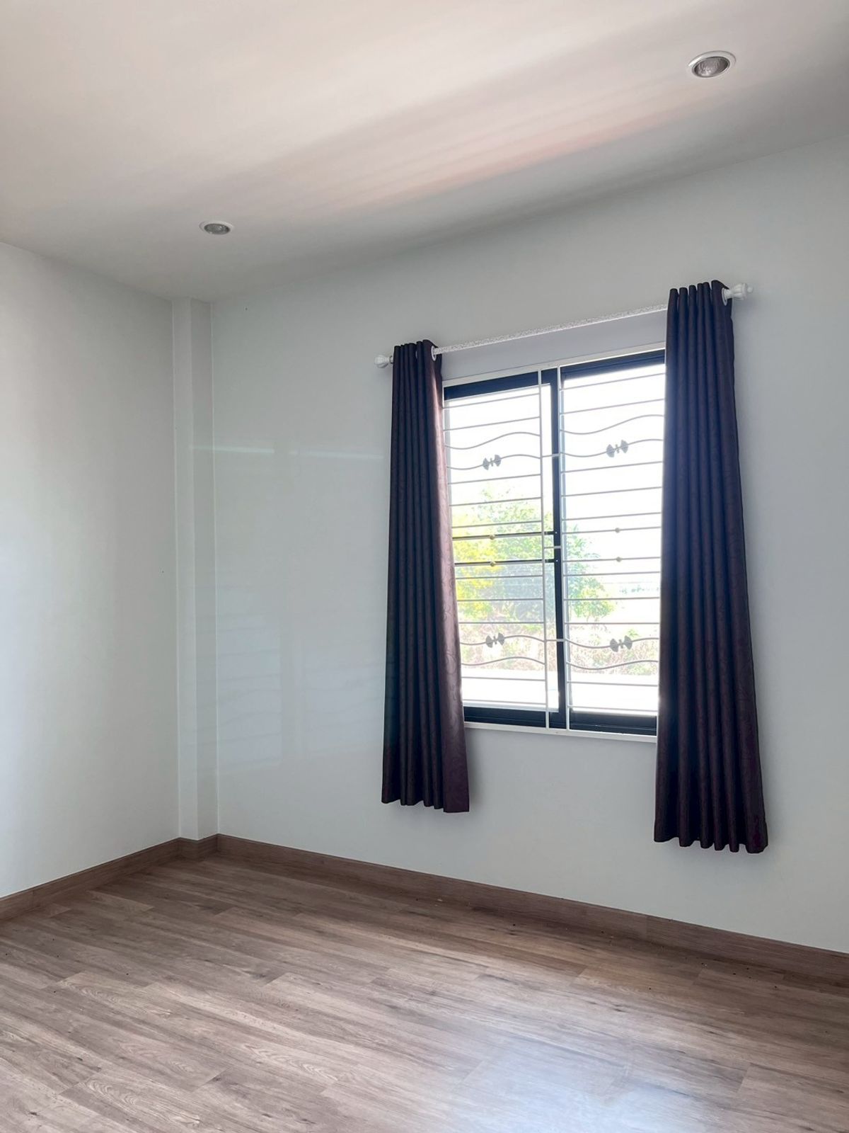 For SaleHouseRatchaburi : Single house for sale, Maple Home Ku Bua, Mueang District, Ratchaburi, Nordic style, first single story, corner house. Location next to the main road