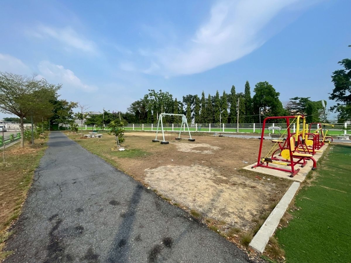 ขายทาวน์โฮมพระราม 2 บางขุนเทียน : ขายทาวเฮาส์ 2 ชั้น 22.5 ตรว. ซอย 8 หมู่บ้านสินทวีเทียนทะเล2 ใกล้เซ็นทรัลพระราม2