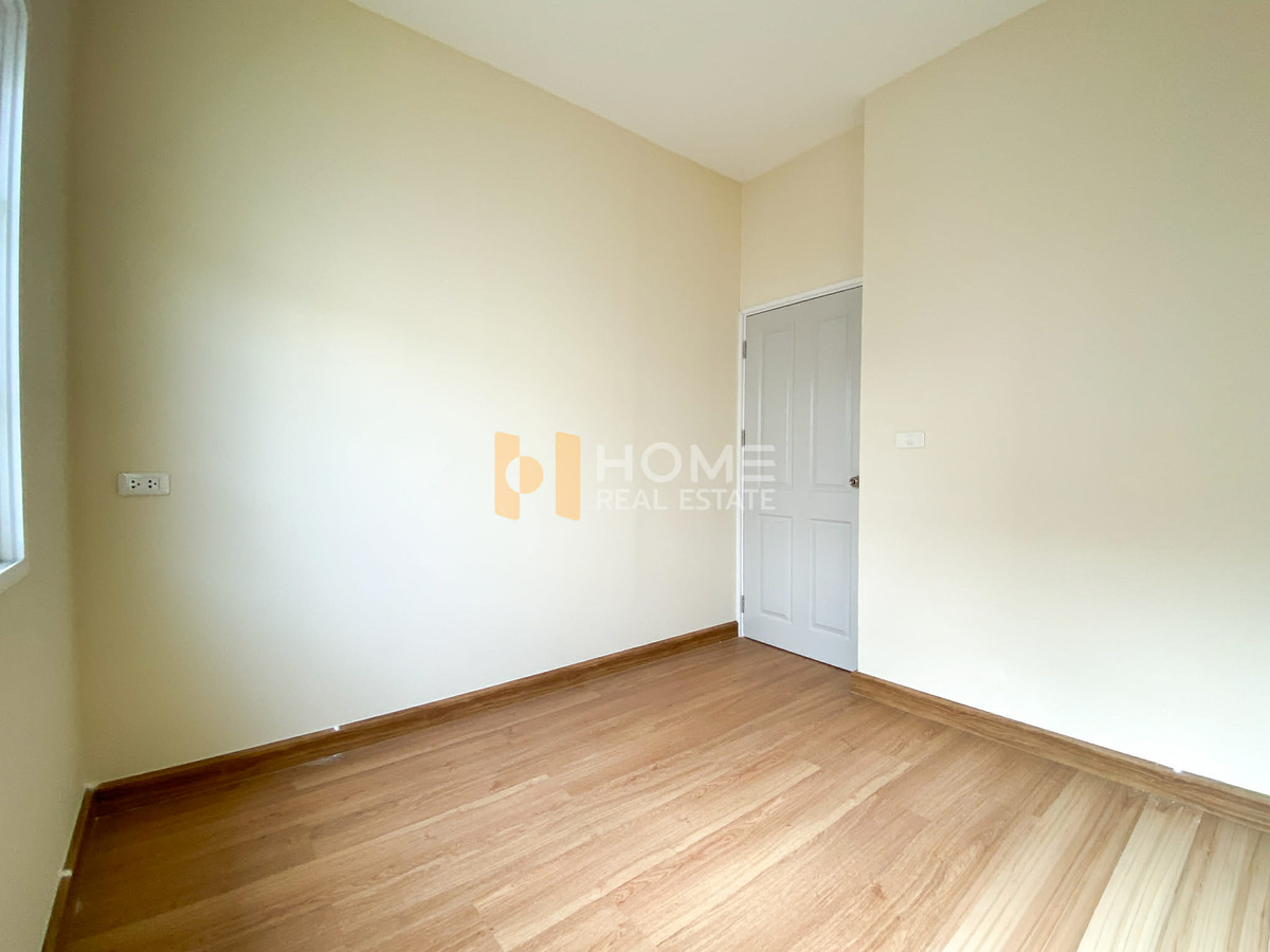 ขายทาวน์โฮมท่าพระ ตลาดพลู วุฒากาศ : โกลเด้น ทาวน์ สาทร / 4 ห้องนอน (ขาย), Golden Town Sathorn / 4 Bedrooms (FOR SALE) BALL004 