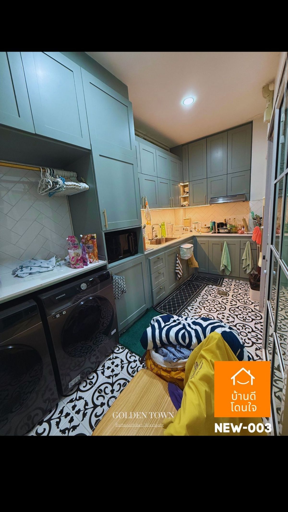 For SaleTownhomeNonthaburi, Bang Yai, Bangbuathong : Golden Town Rattanathibet-Westgate Townhome (17.6 sq wah) 3 bedrooms, 2 bathrooms, corner unit, extended kitchen, fully furnished