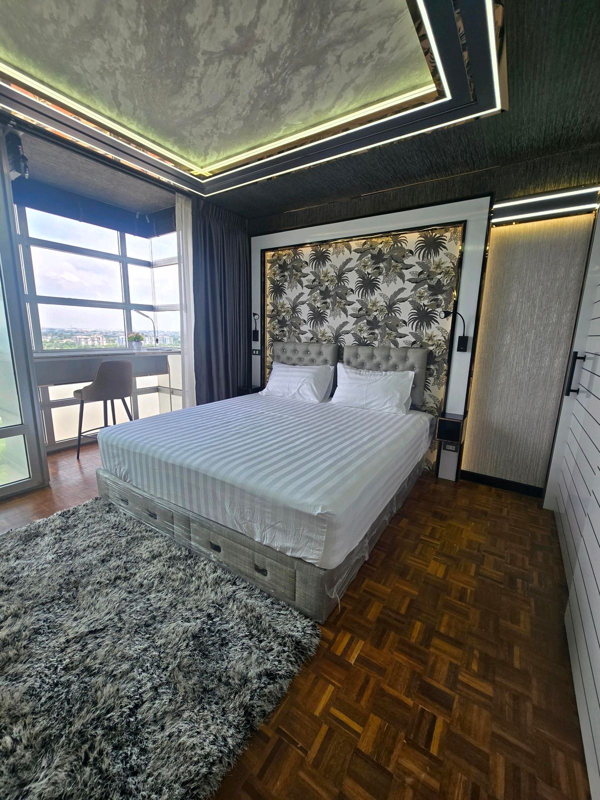 ให้เช่าคอนโดแจ้งวัฒนะ เมืองทอง : ให้เช่า The lake  แต่งครบ สวย
Luxury