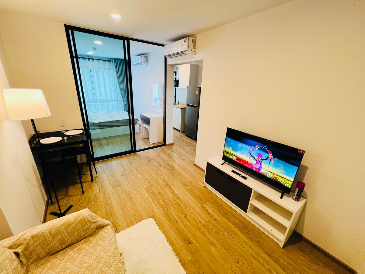 ให้เช่าคอนโดแจ้งวัฒนะ เมืองทอง : ปล่อยเช่า Hi condo แจ้งวัฒนะ 19 ห้องใหม่แกะกล่อง เฟอร์นิเจอร์/เครื่องไฟฟ้ามือ1  พร้อมอยู่ทันที