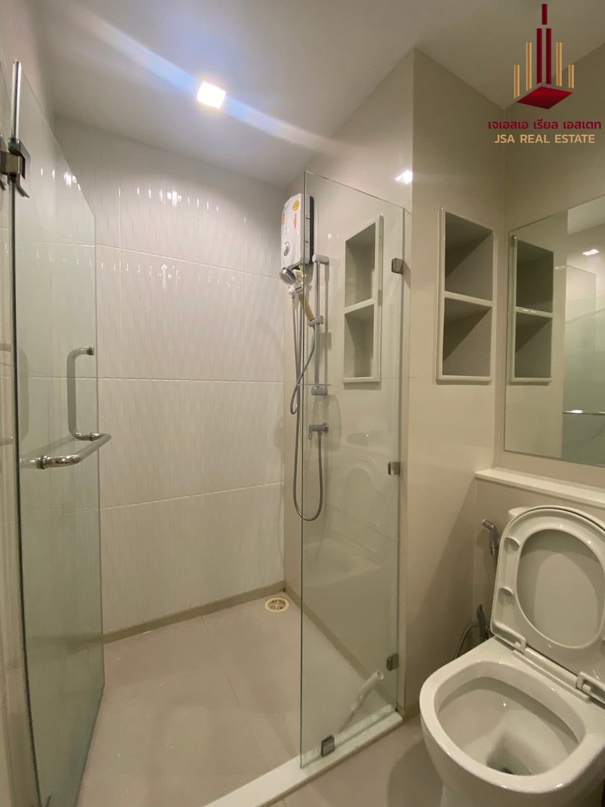 ขายคอนโดลาดพร้าว เซ็นทรัลลาดพร้าว : ✨ For Sale: Life Ladprao ✨ 💰 Only 4,900,000 THB