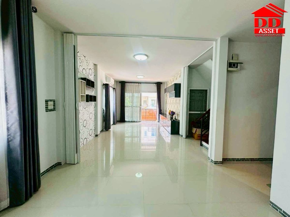 ขายบ้านเยาวราช บางลำพู : ขายบ้าน เต็มสิริวิลเลจ หนองจอก ซอยสัมพันธ์11 ใกล้โลตัสหนองจอก รหัส : H8140