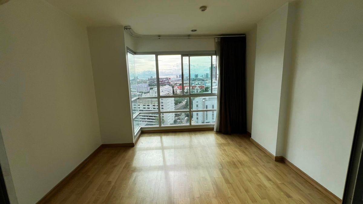 ขายคอนโดสะพานควาย จตุจักร : ห้องระเบียงวิวสระว่ายน้ำ ราคาดี!!⭐U Delight @ Jatujak Station (ยู ดีไลท์ แอท จตุจักร สเตชั่น)