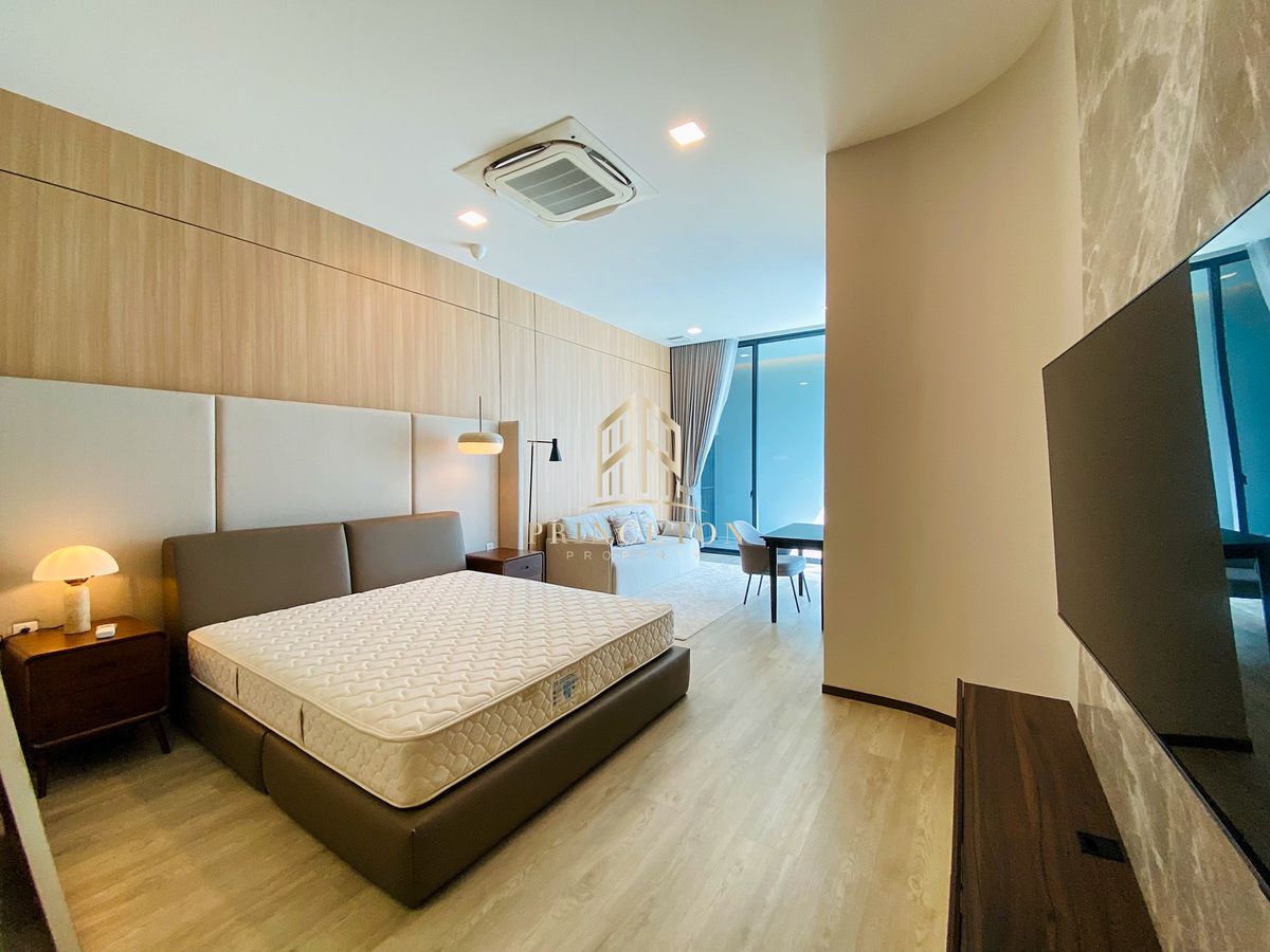 บ้านพัฒนาการ ศรีนครินทร์ : ให้เช่าบ้านหรู 3 ชั้น วีเว่ กรุงเทพกรีฑา ใกล้โรงเรียนนานาชาติเวลลิงตัน (Wellington) 📞092-4252445 Vive Krungthep Kreetha