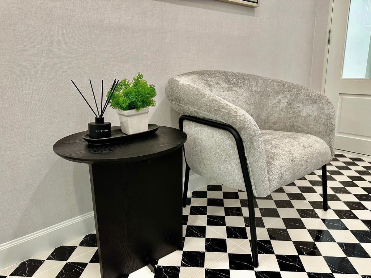 For RentHouseLadkrabang, Suwannaphum Airport : P-2821 Beautiful, luxurious house, pool villa, has a swimming pool in the house. With built-in furniture Near Suvarnabhumi, ready to move in, Perfect Masterpiece Sukhumvit 77.