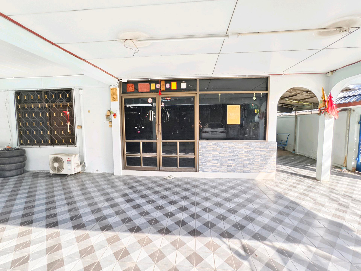 For SaleHouseNawamin, Ramindra : Urgent‼️Single house Next to Ramindra Road, next to the pink MRT.