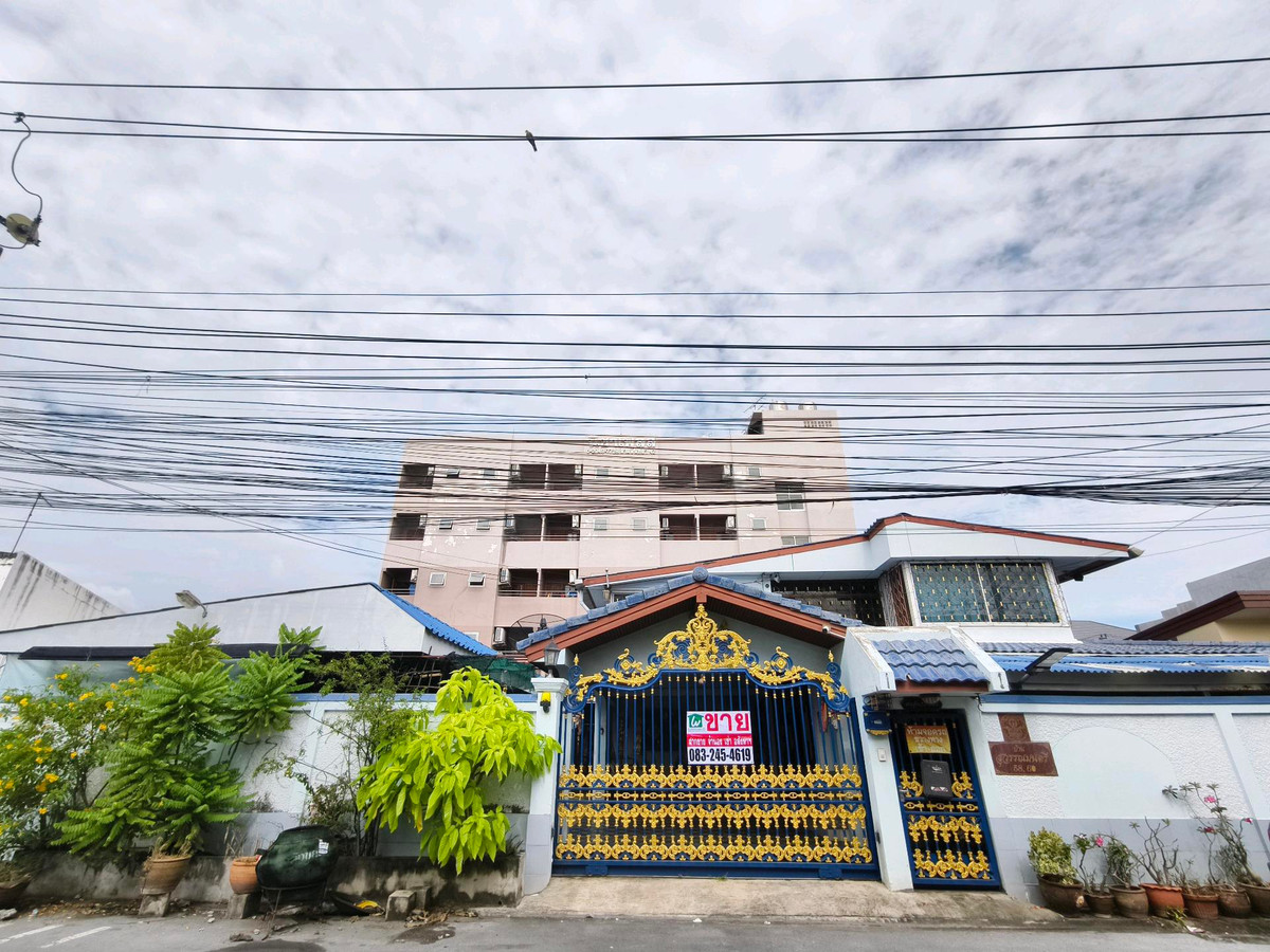 For SaleHouseNawamin, Ramindra : Urgent‼️Single house Next to Ramindra Road, next to the pink MRT.