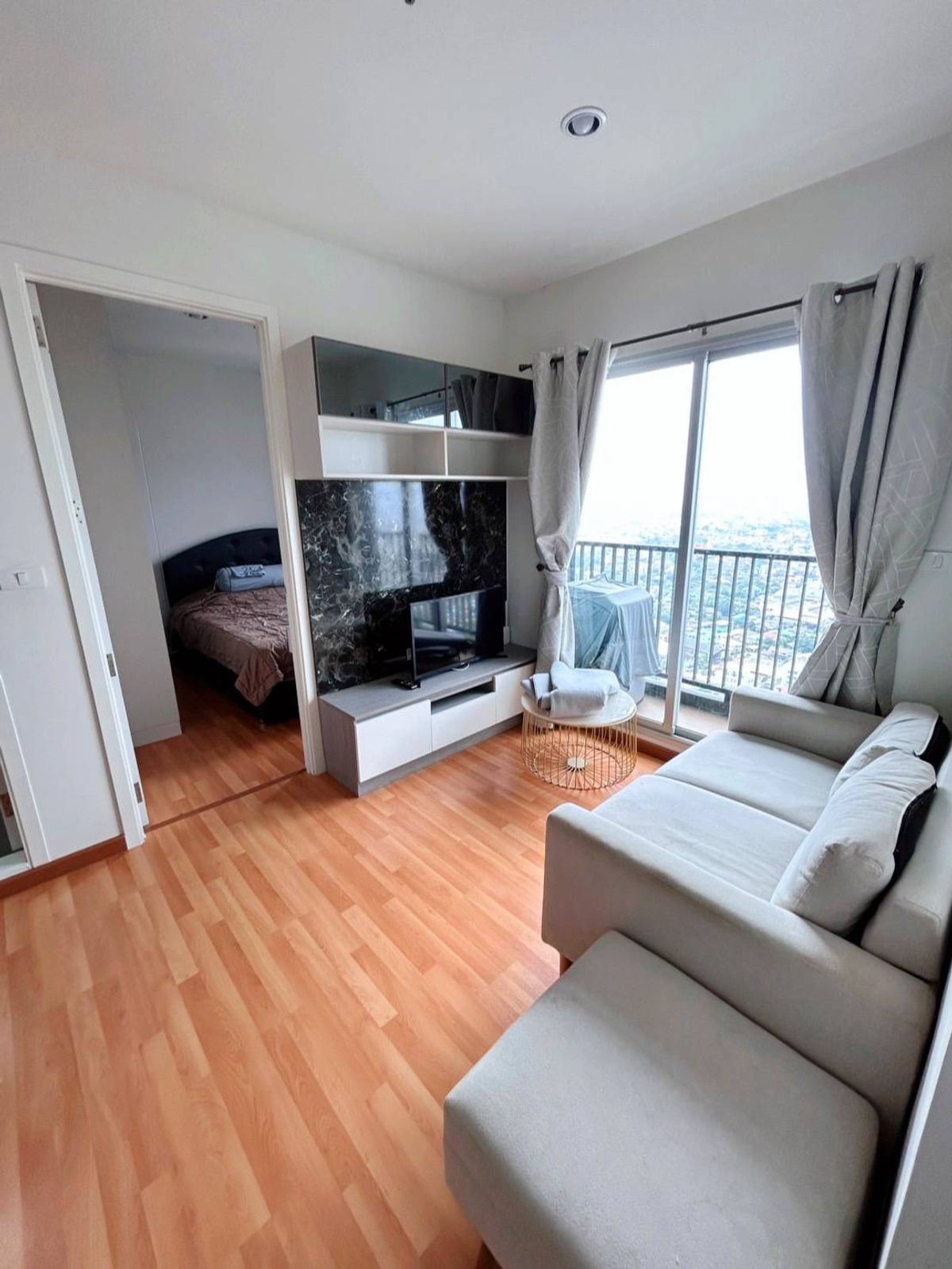 ให้เช่าคอนโดสมุทรปราการ สำโรง : ให้เช่า คอนโด ใกล้ BTS แพรกษา‼️ 15,000 บาท 🔹The President Sukhumvit - Samutprakan 
