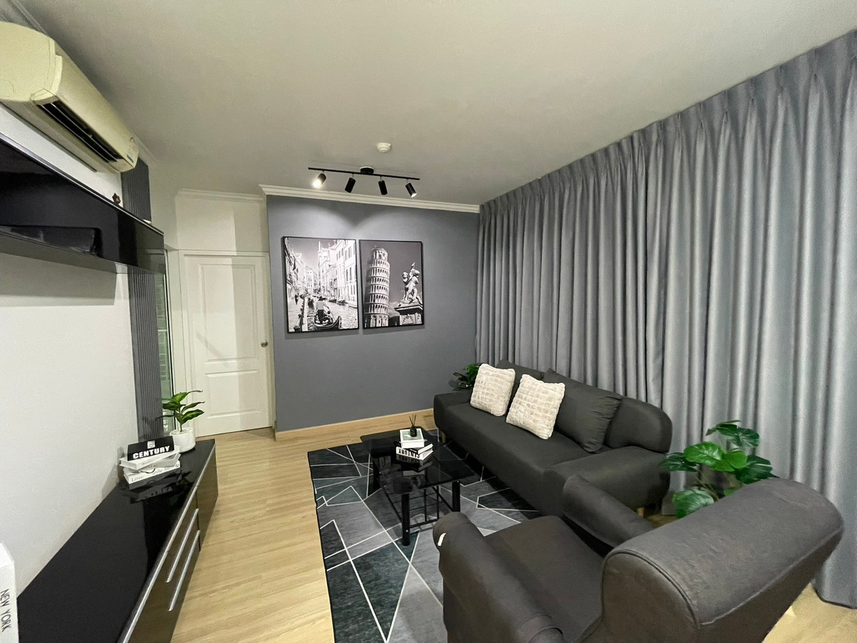 For SaleCondoRatchadapisek, Huaikwang, Suttisan : Hot Deal! Corner Unit at Chateau in town Ratchada 20, 39sqm! Newly Renovated, Near MRT Sutthisan, Best Value!