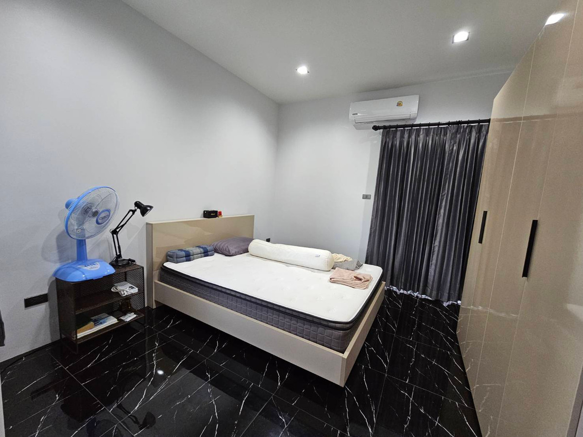 ขายบ้านเดี่ยว 2 ชั้น หมู่บ้านสหกรณ์ออมทรัพย์ครูสงขลา สไตล์โมเดิร์น  Loading...