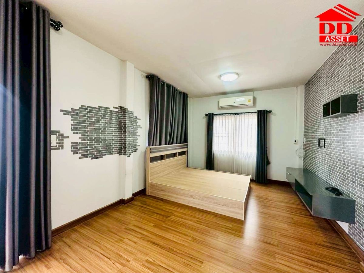 ขายบ้านเยาวราช บางลำพู : ขายบ้าน เต็มสิริวิลเลจ หนองจอก ซอยสัมพันธ์11 ใกล้โลตัสหนองจอก รหัส : H8140