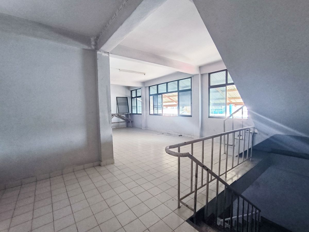 For SaleShop HouseRama 2, Bang Khun Thian : For Sale: 4-story commercial building and vacant land (56 + 60 sq wah) on Rama 2 Soi 59