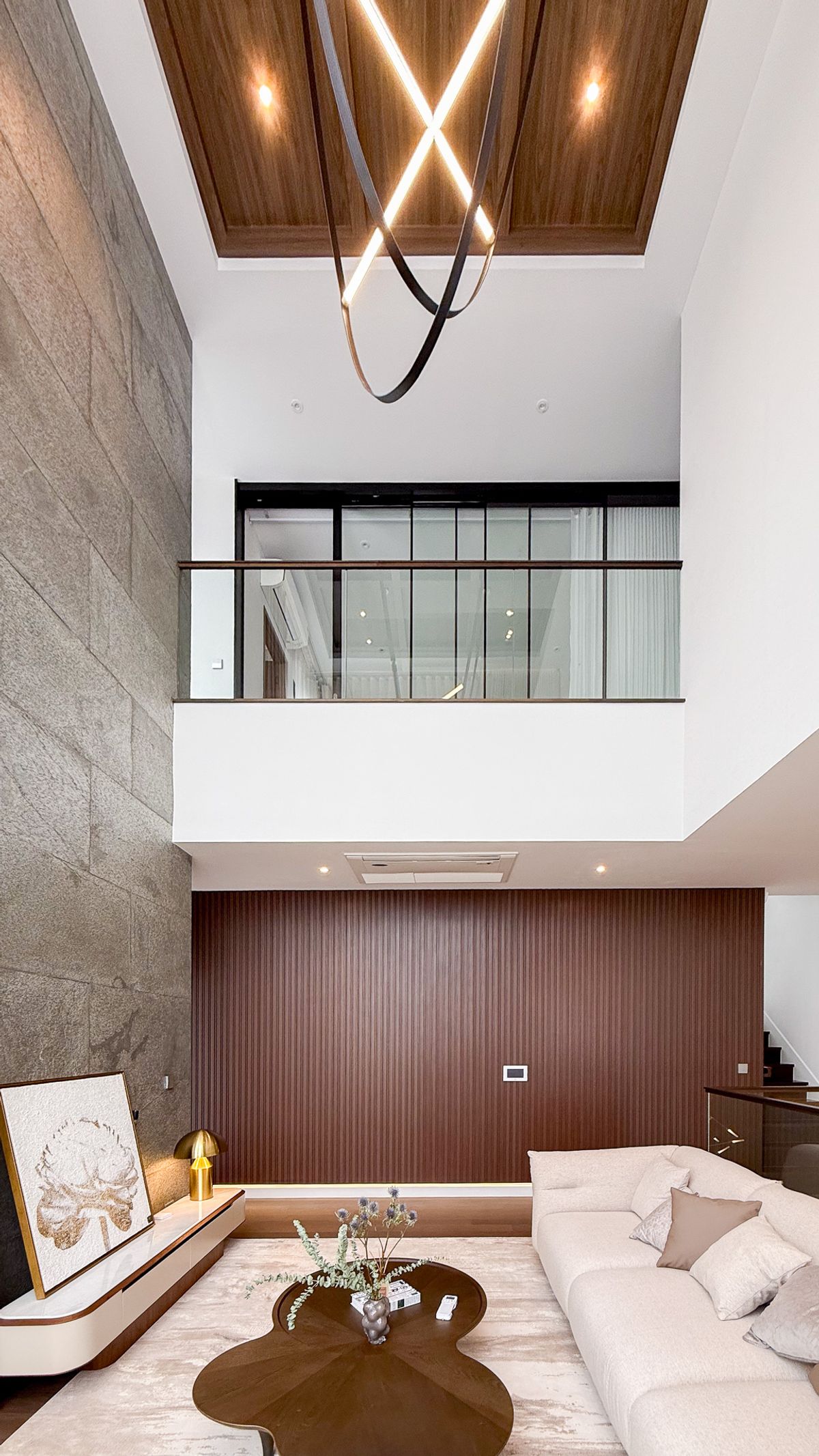 HousePattanakan, Srinakarin : P-2820 Rent/Urgent sale!  Ultra Luxury detached house, Bugann Krungthep Kreetha project, ready to move in.