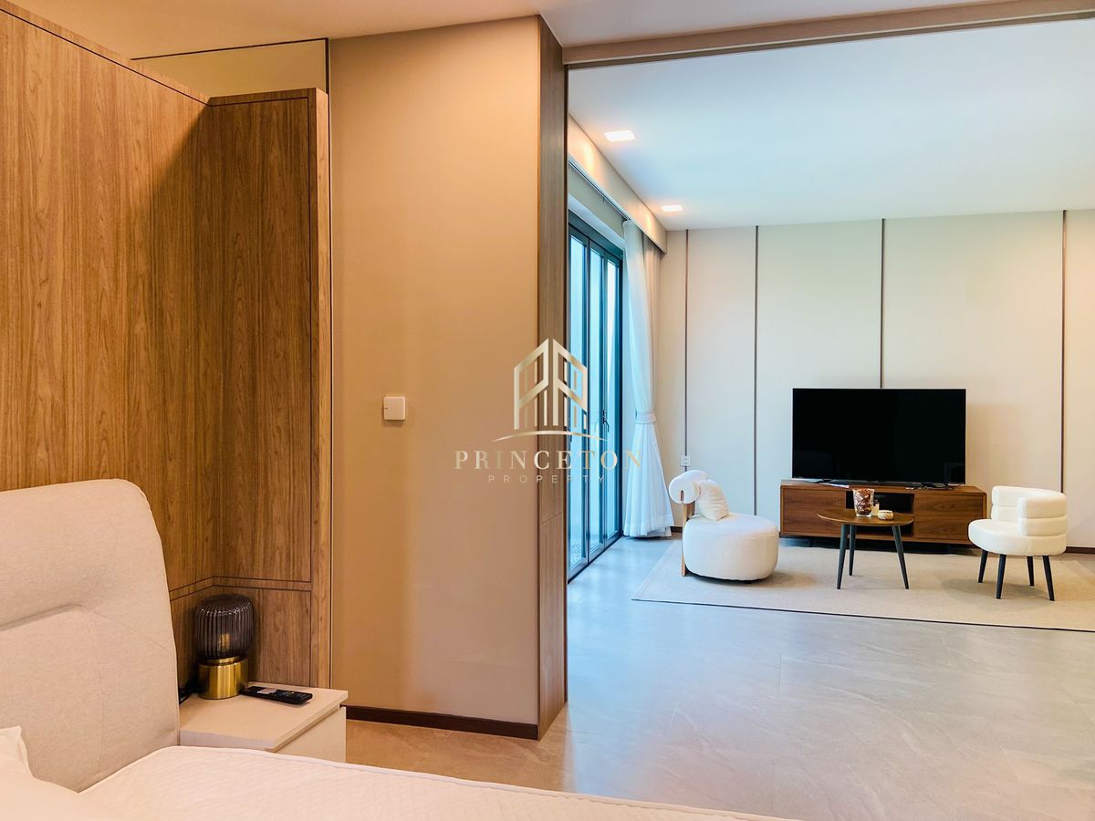 บ้านพัฒนาการ ศรีนครินทร์ : ให้เช่าบ้านหรู 3 ชั้น วีเว่ กรุงเทพกรีฑา ใกล้โรงเรียนนานาชาติเวลลิงตัน (Wellington) 📞092-4252445 Vive Krungthep Kreetha