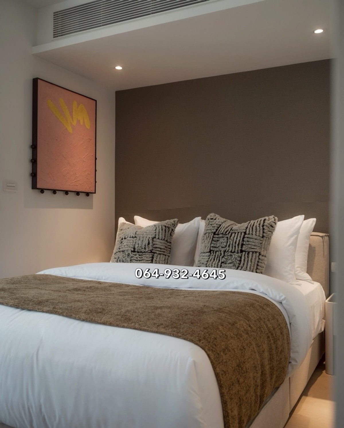 For SaleCondoSukhumvit, Asoke, Thonglor : 🐶PET FRIENDLY🐱Unlimited size, 1 bedroom, 29 sq m, pool view, guaranteed rent 29,000 📲064-932-4645 KEn