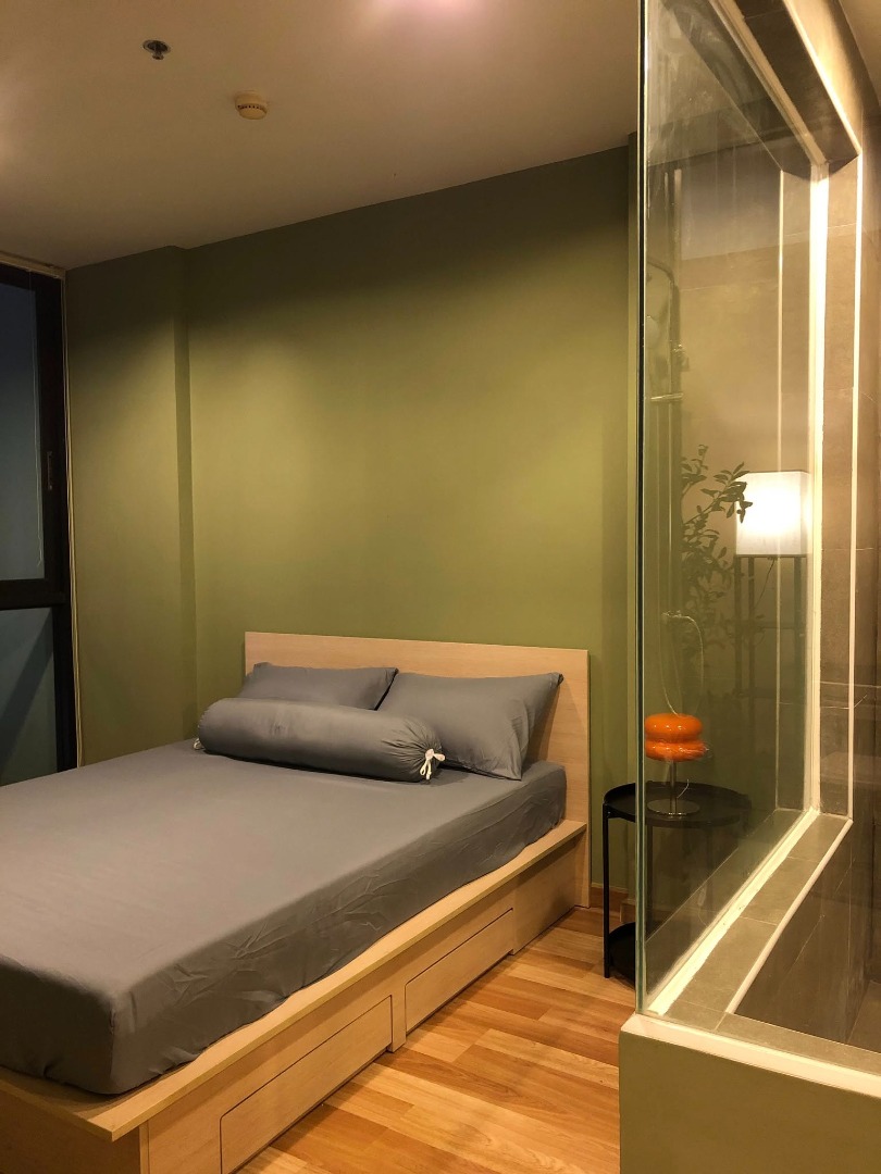 For SaleCondoRatchadapisek, Huaikwang, Suttisan : 🔥Urgent Sale🔥 Ideo Ratchada-Huai Khwang, fully furnished, ready to move in, next to Huai Khwang MRT, 80 meters away.