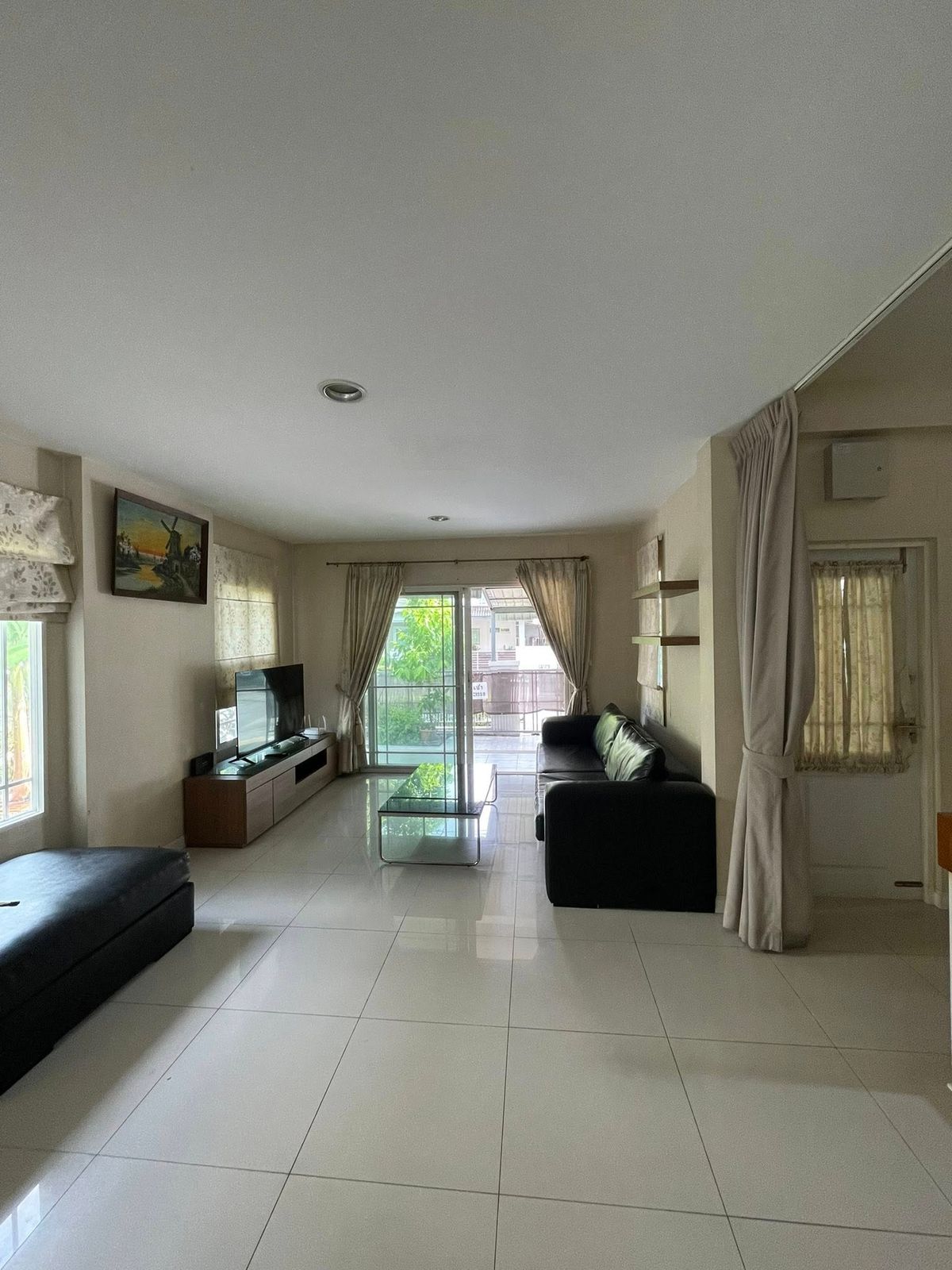 For RentHousePattanakan, Srinakarin : Single house for rent Manthana Rama 9 - Srinakarin Krungthep Kreetha 7 Project