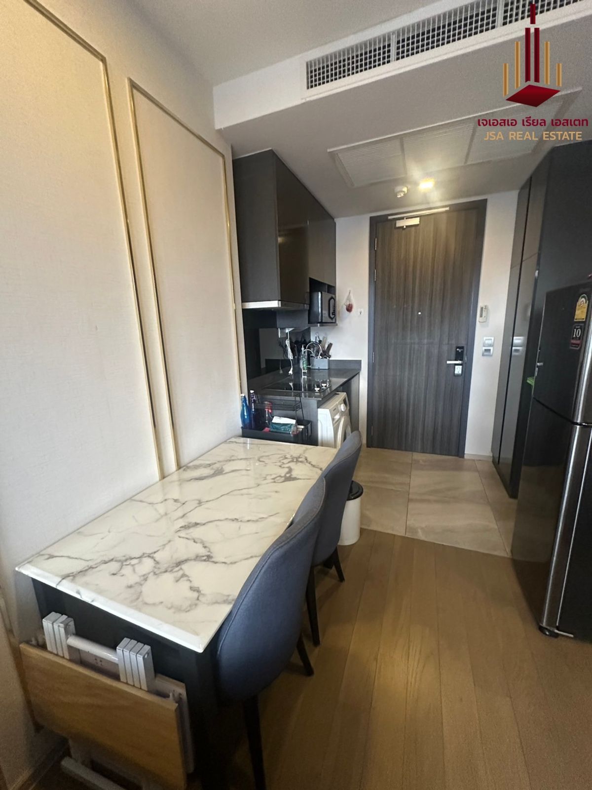For RentCondoSukhumvit, Asoke, Thonglor : ✨ For Rent: Ashton Asoke Condo ✨ 💰 Only 23,000 THB/month