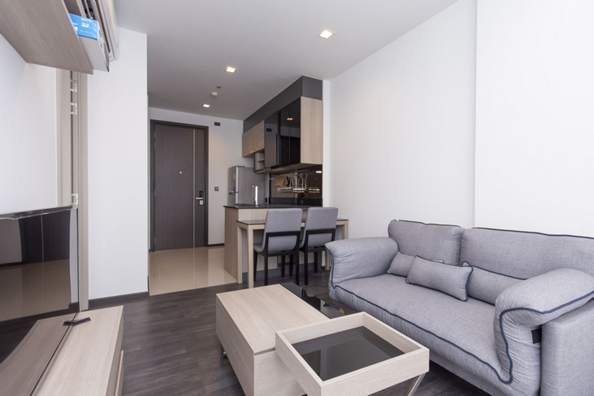 ให้เช่าคอนโดพระราม 9 เพชรบุรีตัดใหม่ RCA : 😄😄The Line Asoke ratchada 1 bedroom 34 sqm. 😄😄👉22,000 THB can negotiable ,Please call 081-910-8883
