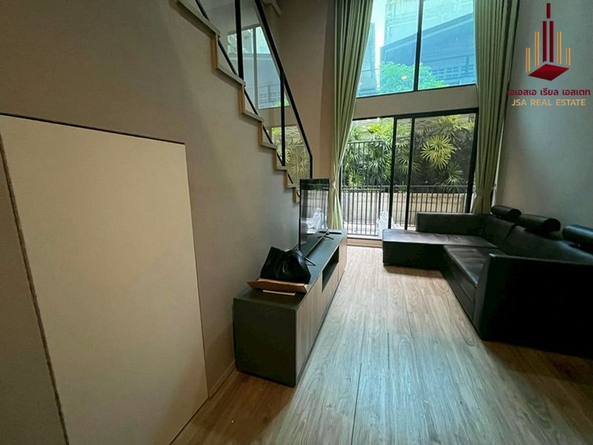 ขายคอนโดสาทร นราธิวาส : ✨ For Sale : Blossom Condo @ Sathorn Charoenrat Condo ✨  💰 only 3,650,000  thb