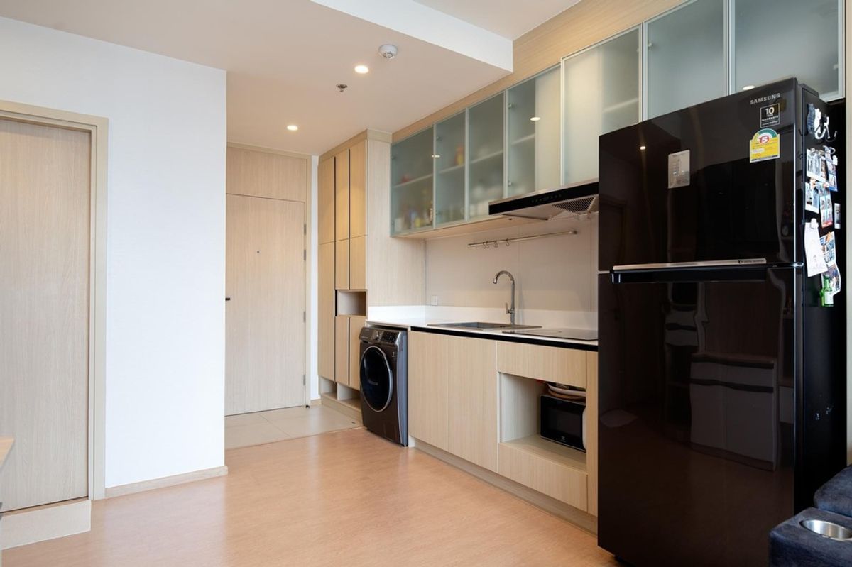 ขายคอนโดสุขุมวิท อโศก ทองหล่อ : 🔥 สำหรับขาย !! ชั้นสูง 18++, ตกแต่งสไตล์โมเดิร์น, ทำเลดี!! 🔥 Code C20241000036..........Maru Ekkamai 2, 2 ห้องนอน, 2 ห้องน้ำ, แต่งครบ, ราคาพิเศษ!!📣📣