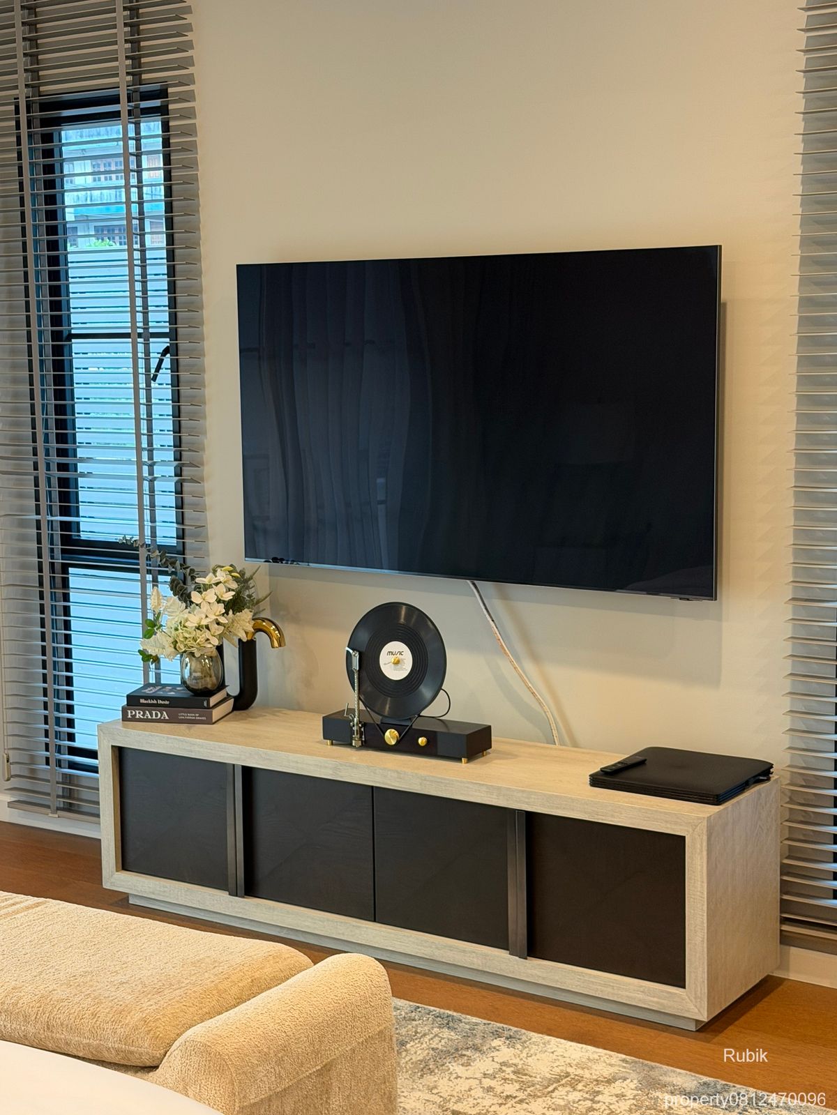 For RentCondoSukhumvit, Asoke, Thonglor : 🏙 (RB1326) Condo for sale/rent Noble Remix Sukhumvit 36, condo next to BTS Thonglor – prime location in the heart of Sukhumvit.