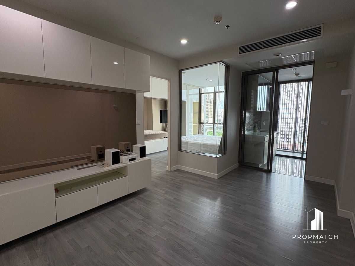 ให้เช่าคอนโดวงเวียนใหญ่ เจริญนคร : ✨Flash Deal ✨The Room BTS Wongwian Yai( 1Bed 1Bath 46SQM.) แต่งครบพร้อมอยู่ !! เพียง 20,000บาทต่อเดือน Tel.0981315848 @propmatch
